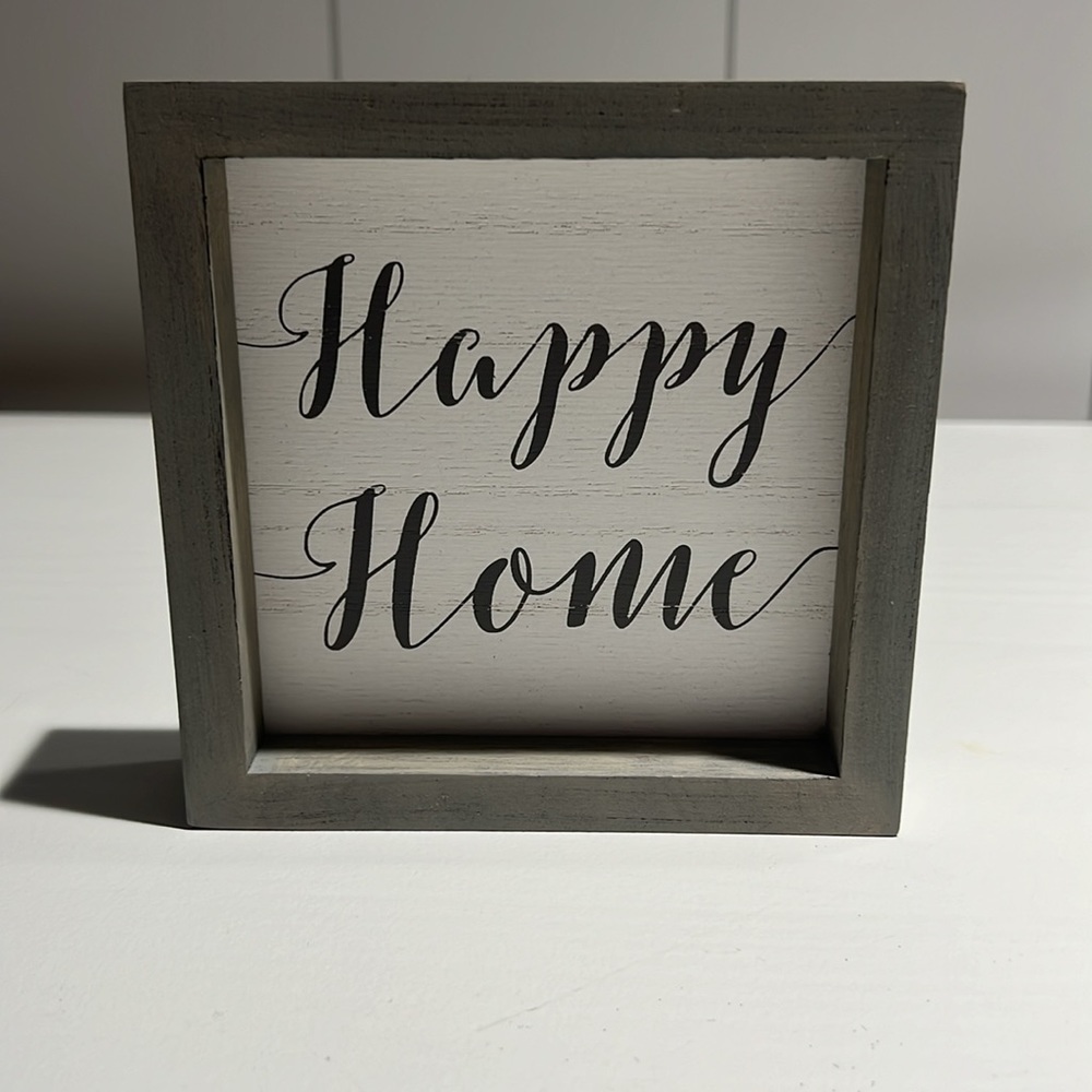 Happy Home Sign Decor - Picture 3 of 11